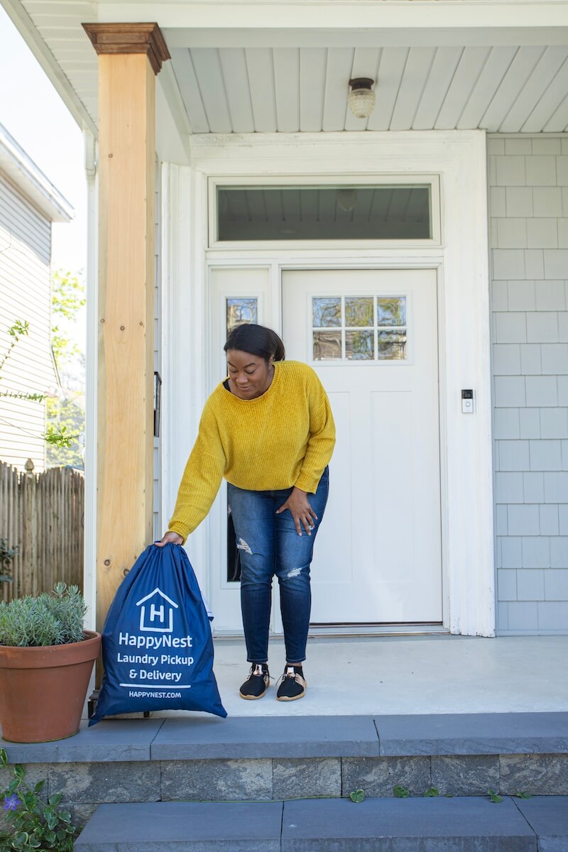 HappyNest bag being picked up