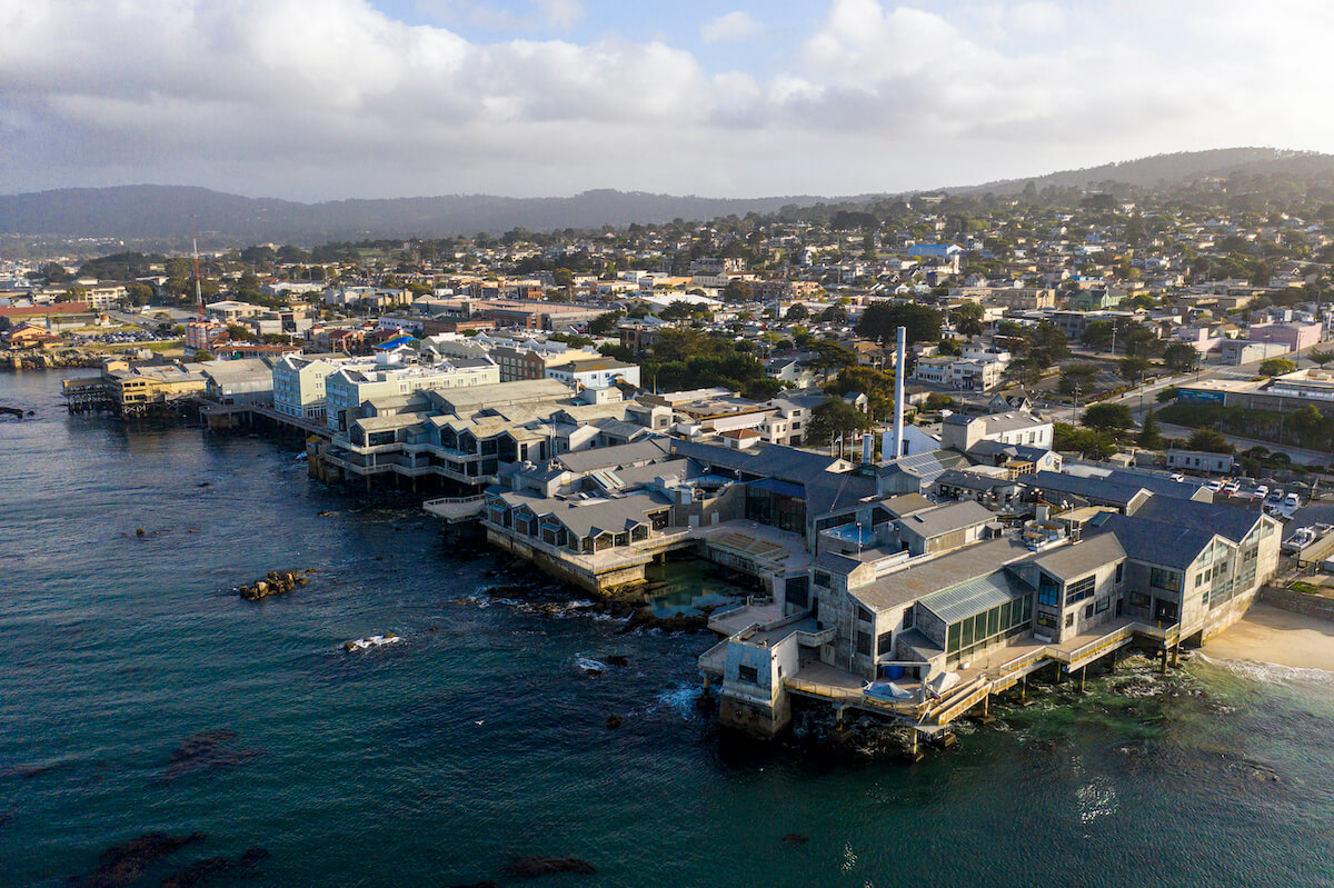 Monterey, California Now Has HappyNest Pickup and Delivery Laundry