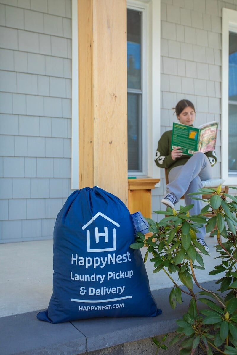 HappyNest Bag Dropped Off On A Porch