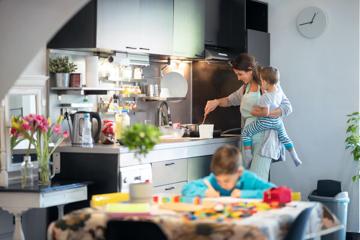 What is the Most Efficient Laundry Routine for Busy People?