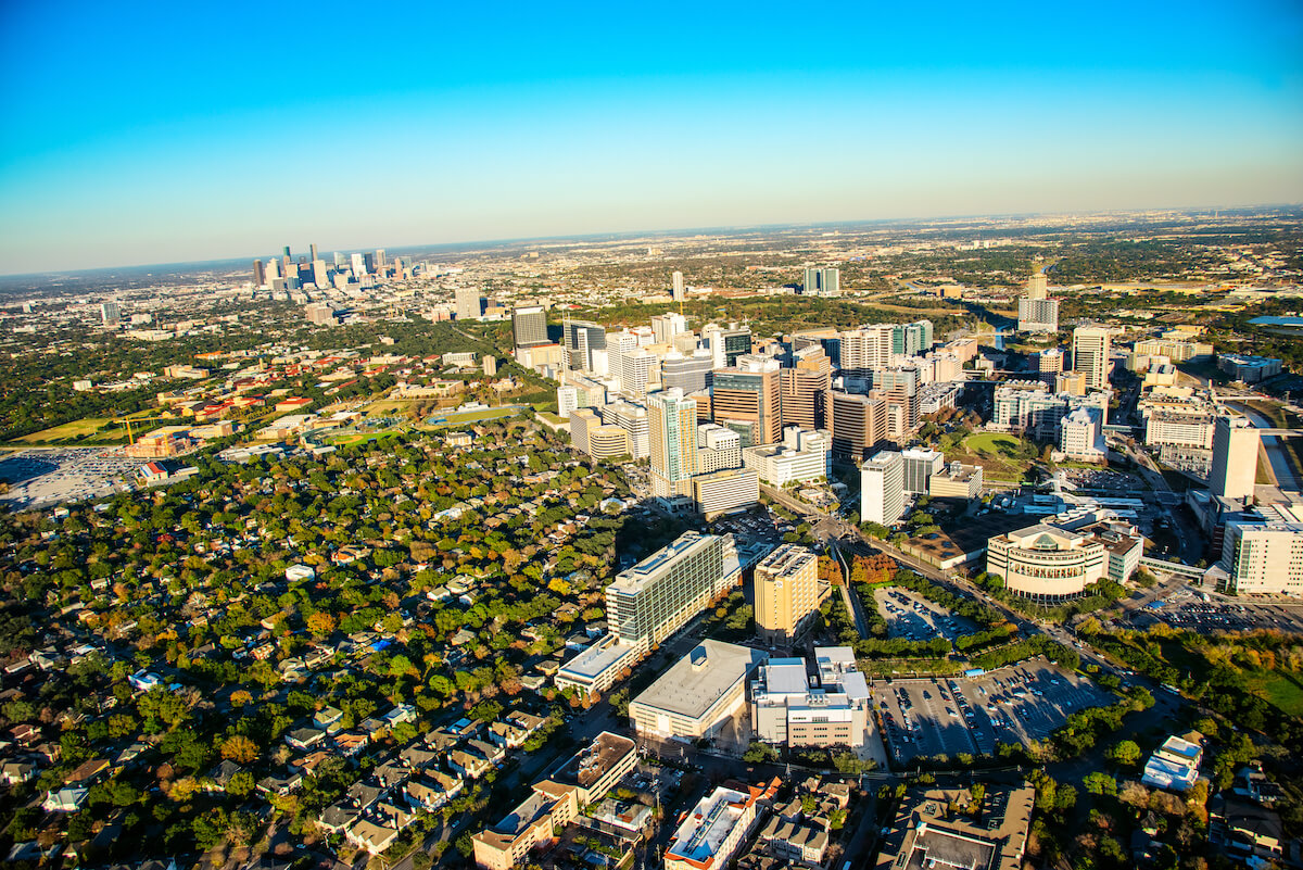 https://f.hubspotusercontent30.net/hubfs/14500231/houston%20texas%20skyline.jpg