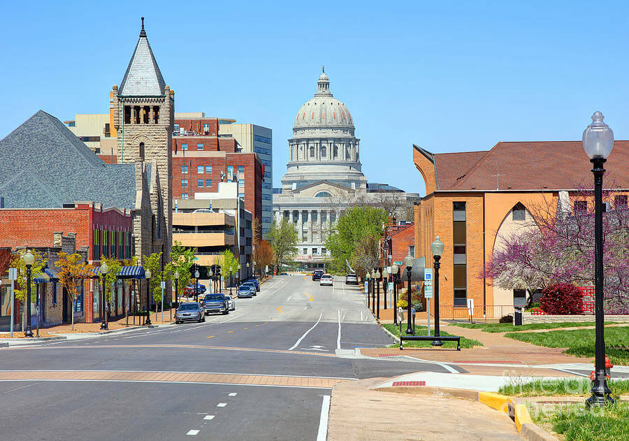 HappyNest Laundry Services Now Available in Jefferson City, Missouri