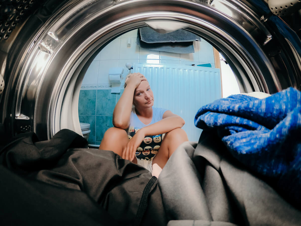 The Environmental Impact of Doing Your Laundry at Home