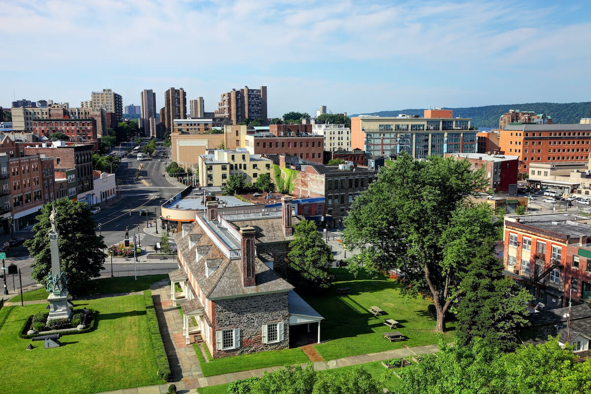 HappyNest Pickup and Delivery Laundry Now Available in Yonkers, New York